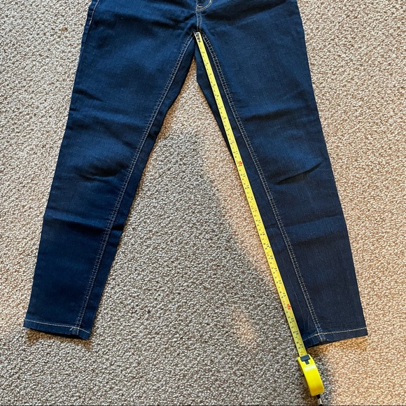 Juniors Fragile Jeans - Picture 5 of 6